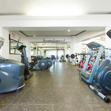 Royal Villas Resort Mazatlan Luaran gambar The gym at the hotel