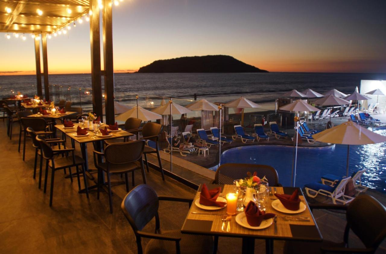 Royal Villas Resort Mazatlan Luaran gambar View of the restaurant